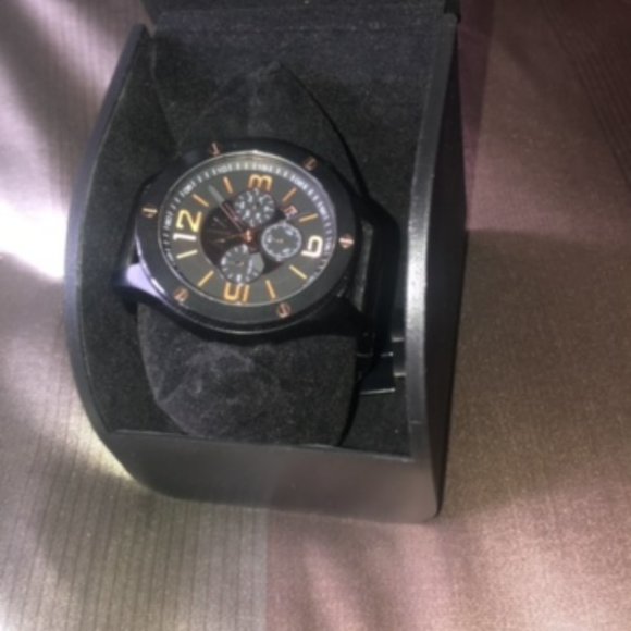 Armani Exchange Mens Watch - Picture 3 of 3